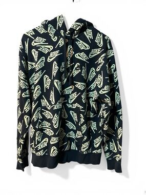 Nike Men’s Medium Sweatshirt